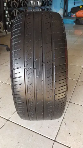 Pneu 225 45 17 usado 