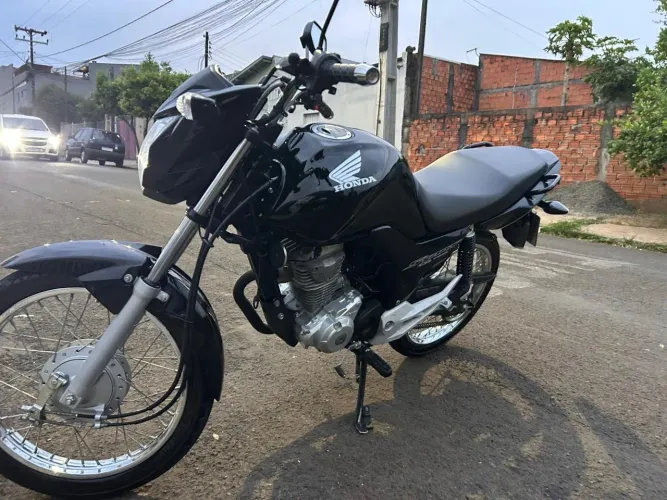 Moto Honda cg titan 150 start