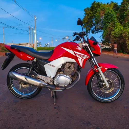 Honda CG Titan ESD- 2015 - KM 119000 - Cor Vermelha 