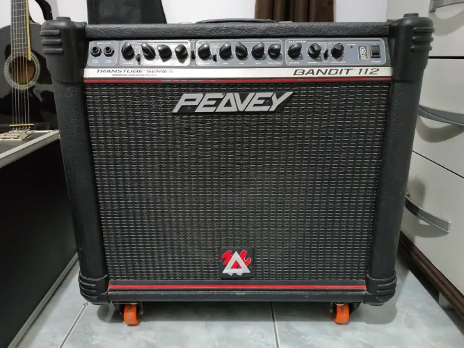 Amplificador Peavey Bandit 112 