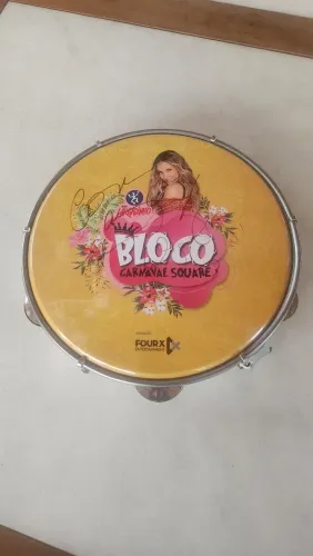 Pandeiro 10" com chave de afinação