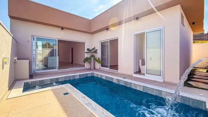 Casa térrea com 3 quartos Condomínio Quinta das Palmeiras