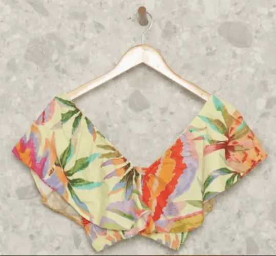 cropped amarelo tropical farm