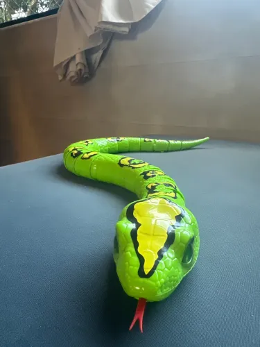 Cobra gigante brinquedo robô Alive 