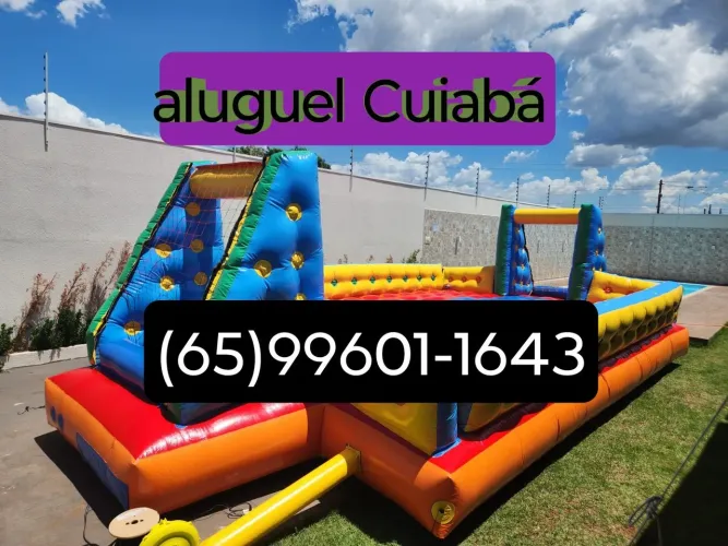 Futebol de sábao e tobogã Cuiabá