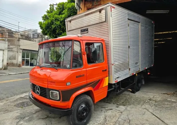 MB 608 D