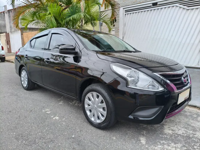 Nissan Versa 1.0 12V Flexstart 4P Mec. 2020