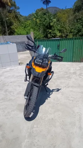 Excelente moto 