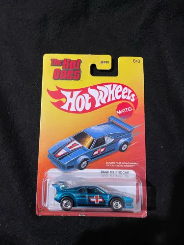 HOTWHEELS THE HOT ONES BMW M1 PROCAR (CHASE)
