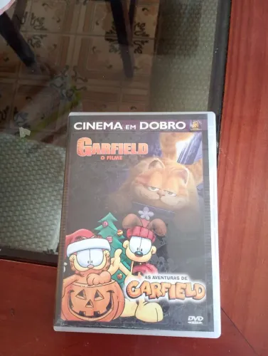 DVD - Garfield O Filme + As aventuras de Garfield - Disco reversível