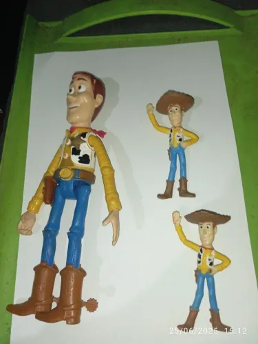 Bonecos Woody Toy Story