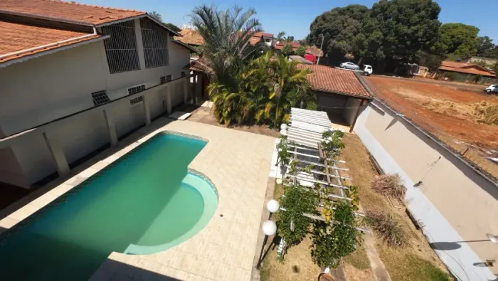 A Casa dos Seus Sonhos Está à Venda!