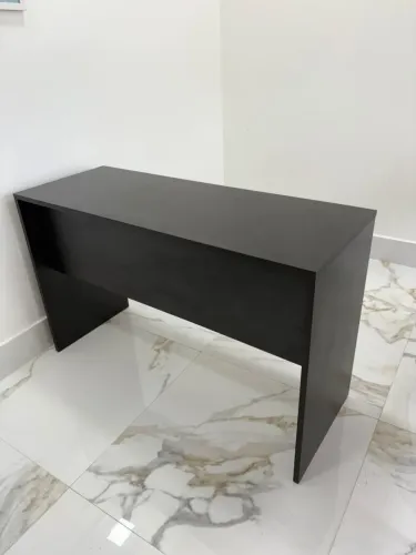 Mesa de escritório em MDF nova! Fabricamos