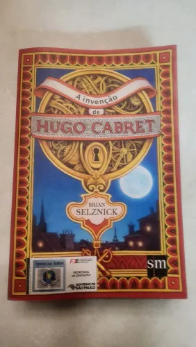 Livro " A INVENÇÃO DE HUGO CABRET"