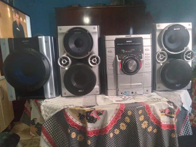 SONY MHC-RG595-BLUETOOTH 