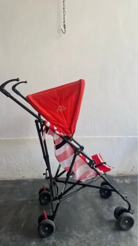 Carrinho de Bebê Passeio Dobrável Guarda-Chuva Baby Navy Vermelho Até 15 Kg Multikids