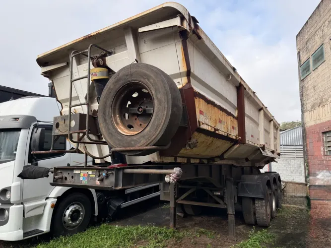 Carreta Basculante Morumbi 30 mts 3 eixos 2021