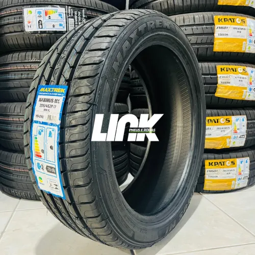 PNEU 205/45R17 MAXTREK