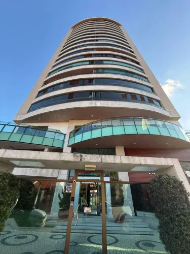 Apartamento em Centro - Campos dos Goytacazes