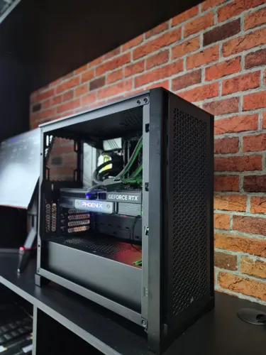 PC Gamer HIGH END RTX 5070