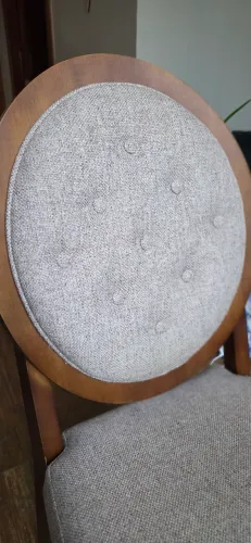 Cadeira medalhão madeira maciça reformadas com tecido linho 2 unidades 