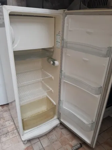 Geladeira Consul 