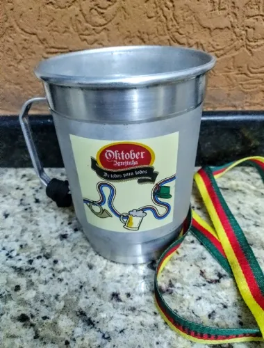 Caneca Alumínio Oktoberfest Igrejinha R.S + Tirante