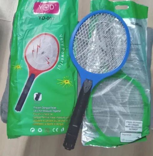Raquete elétrica, mata insetos (bivolt) ?