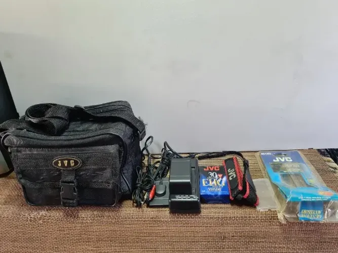 1 Kit Carregador Aav11eg Bateria Para Filmadora Jvc+ Balsa