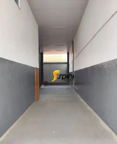 Galpão com cômodo frontal para alugar, 200 m² por R$ 4.000/mês - Jardim Europa - Uberlândi