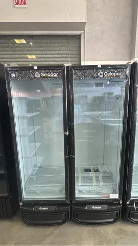 Expositor bebidas ou carnes 950 litros com 2 portas Novo