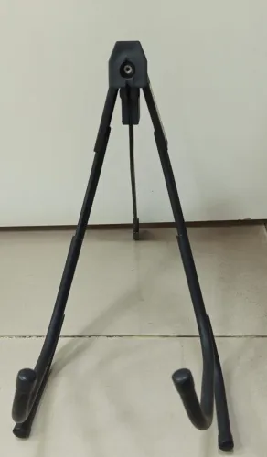 Suporte de chão para violão Inbox SSV