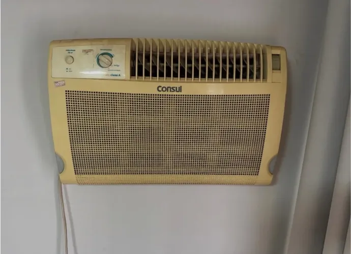 Ar Condicionado de Janela 7500 BTUs