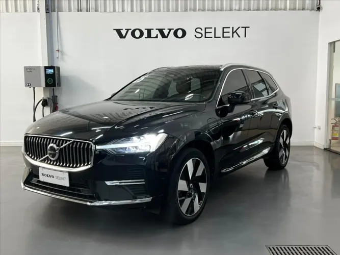 Volvo XC-60 T-8 Ultra 2.0 AWD (híbrido) 2025