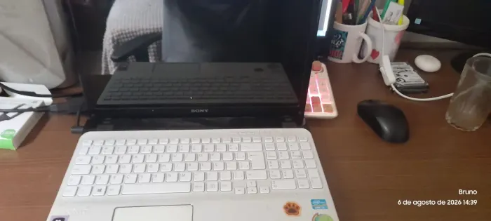 Notebook sony com defeito