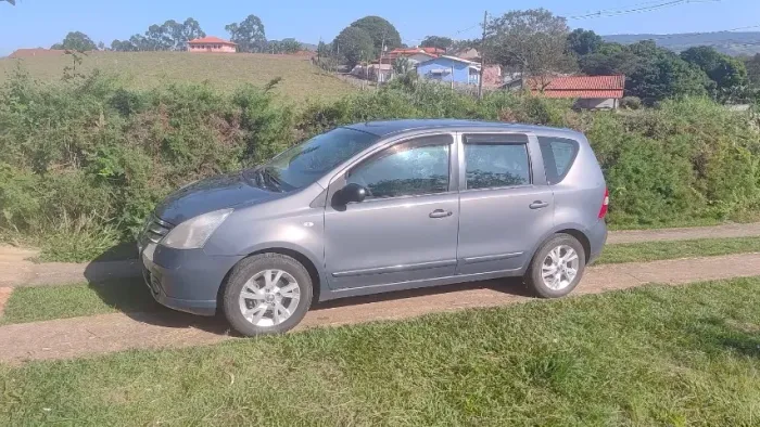 Nissan Livina S 1.8 16V Flex Fuel Aut. 2013