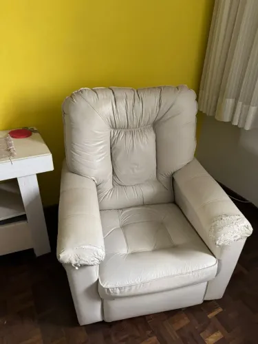 Poltrona Dellamed Alento - Reclinável Elétrica