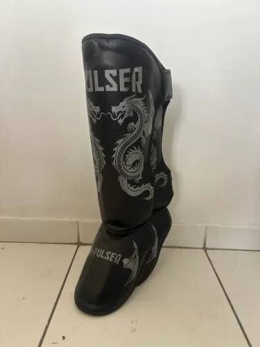 Caneleira Muay Thai / Kickboxing