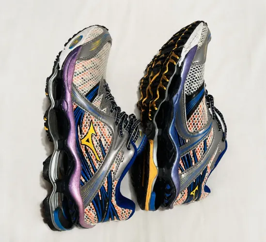 Tênis Mizuno Wave Prophecy 1
