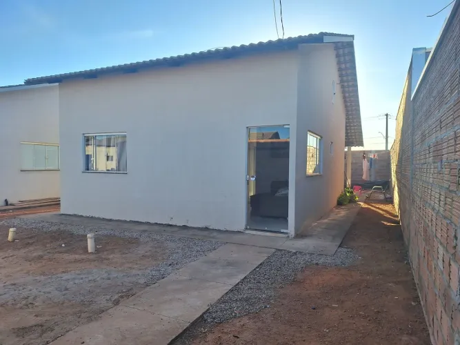 Vendo ou troco ágil de casa em gurupi TO setor sul ll.