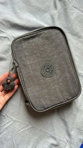 Estojo 100 pens kipling
