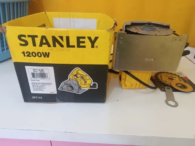 Serra Circular Mármore Stanley 1200w