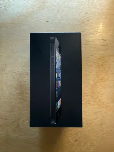 Caixa Vazia - iPhone 5 - 16GB - Preto