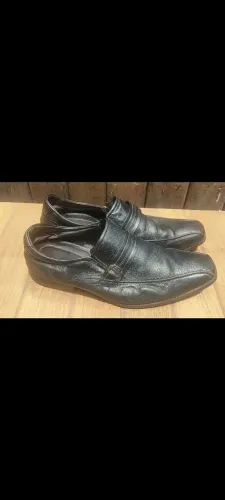 Sapato democrata de couro tamanho 40