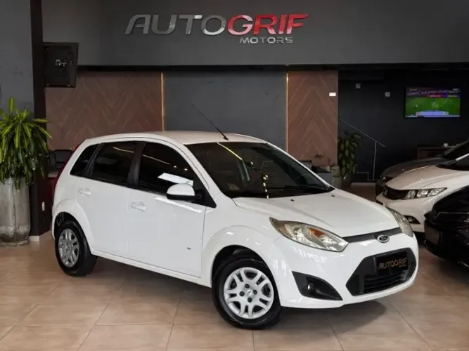 Ford Fiesta SE 1.6 8V Flex 5P 2014