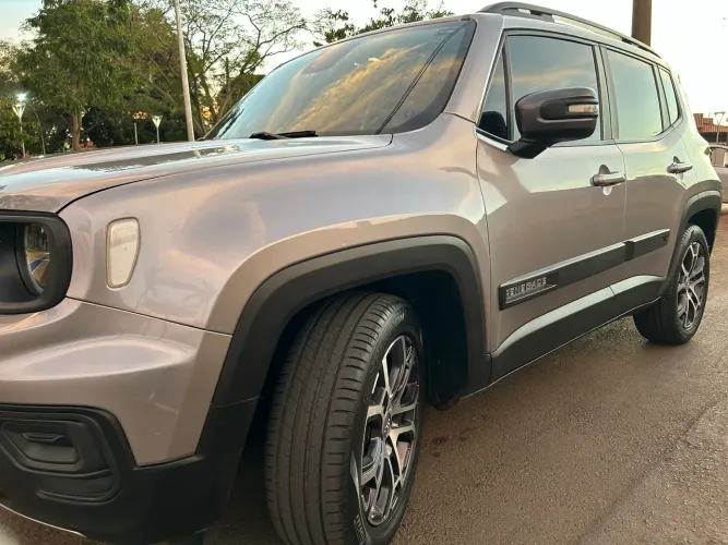 Jeep Renegade Long. T270 1.3 TB 4X2 Flex Aut. 2023
