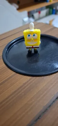 Batavinho Suspresa, Bob Esponja