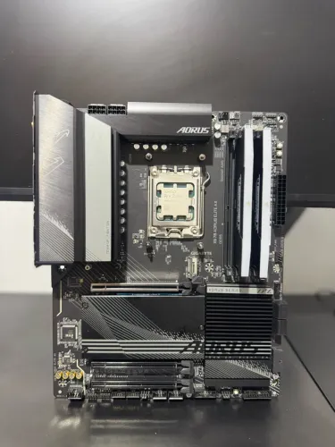 KIT AM5 - X670 AORUS ELITE- 32GB DDR5 - R9 7950X