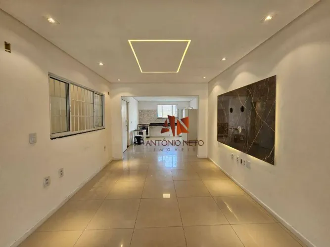 Casa com 3 quartos para alugar, 150 m² por R$ 4.077/mês - Guararapes - Fortaleza/CE