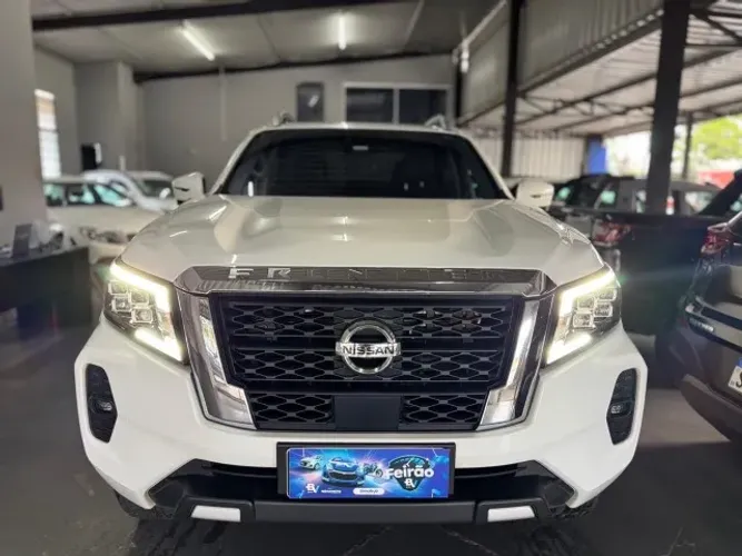 Nissan Frontier Plati. CD 2.3 Bi-TB Dies.aut. 2023